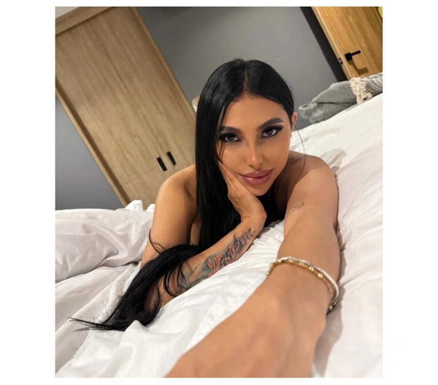 Escorts West London Hounslow - Photos for ✨ STUNNING BRUNETTE 🩷 AVAILABLE NOW 🔝NO RUSH