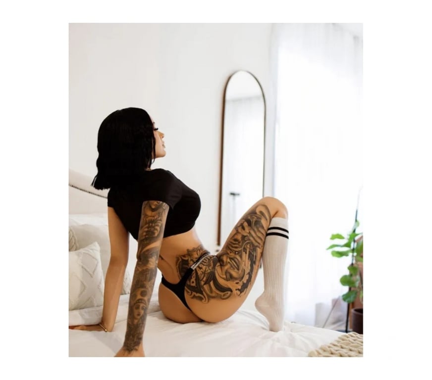 Escorts Causeway Coast and Glens Coleraine - Causeway Coast and Glens - Photos for 🌙 NOELLE — LEAVE THE BUSY WORLD OUTSIDE