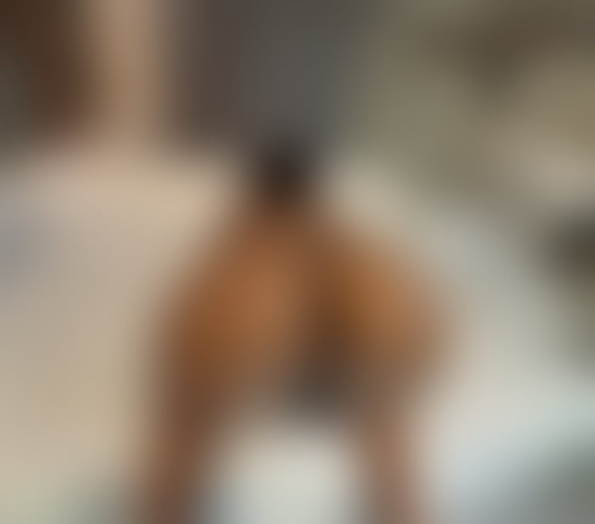 YOUR FAVORITE PORN STAR 😍👸🏽