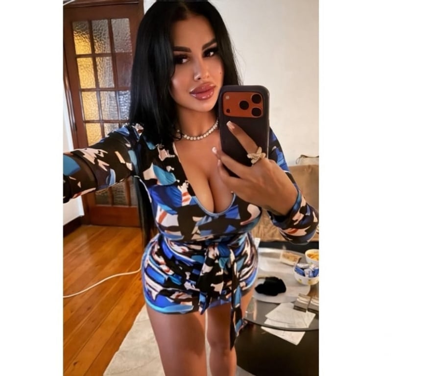 Escorts Bedfordshire Central Bedfordshire - Photos for Hi new real kamila no rush just arrived party only outcall