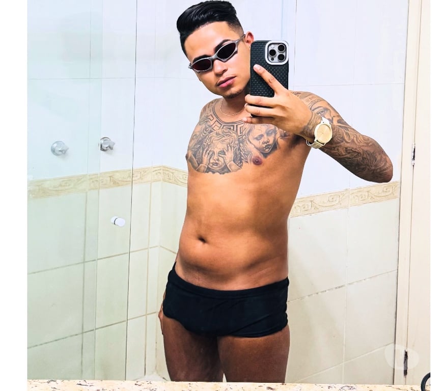  Gay massage West Midlands Birmingham - Photos for 🇧🇷Menino Brasileiro Disponível, Top Bottom, 😈✨