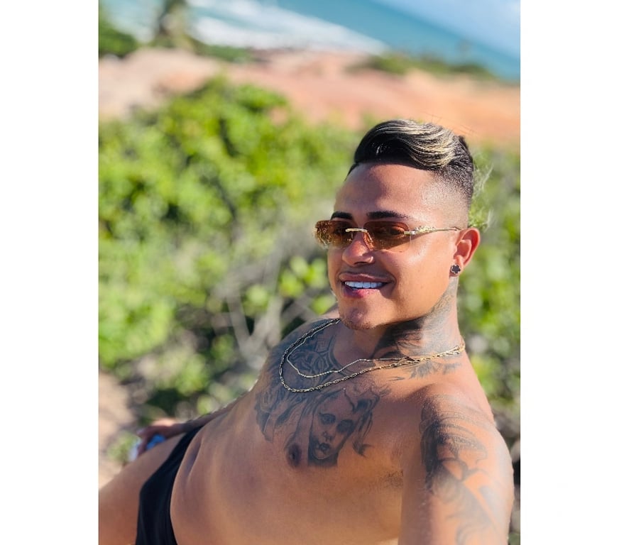  Gay massage West Midlands Birmingham - Photos for 🇧🇷Menino Brasileiro Disponível, Top Bottom, 😈✨