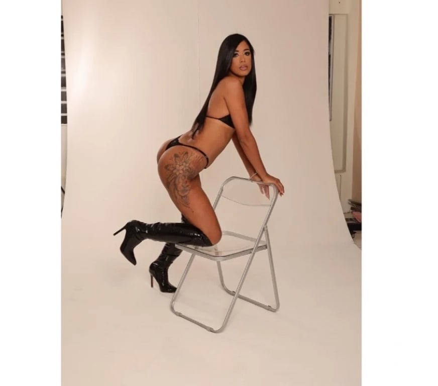 Escorts Staffordshire Stoke-on-Trent - Photos for GABY ❤️PARTY GIRL 🎉🍾 |FIRST TIME IN UK🔥 20y