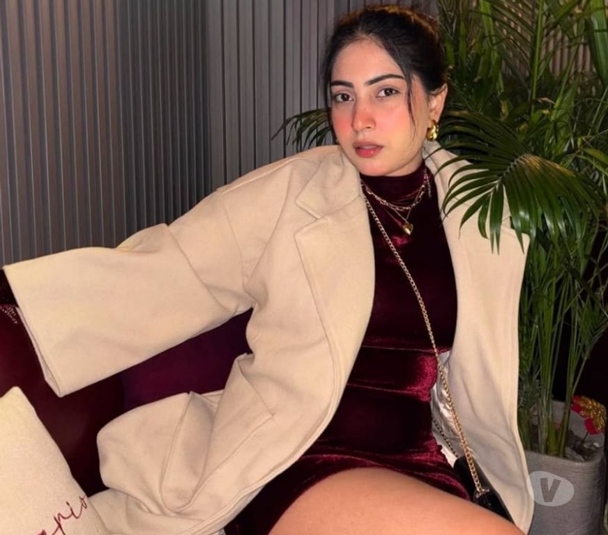 Escorts Edinburgh Edinburgh Old Town - Edinburgh - Photos for Warm & welcoming Indian companion