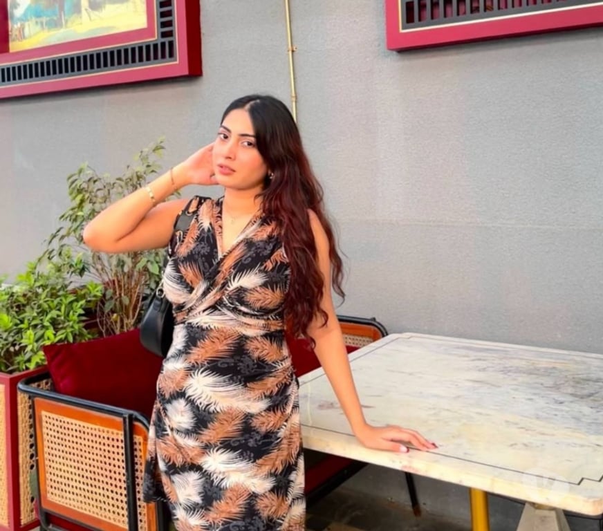 Escorts Edinburgh Edinburgh Old Town - Edinburgh - Photos for Warm & welcoming Indian companion