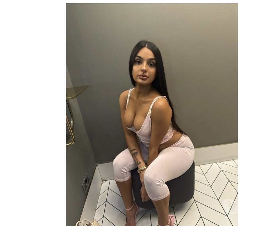 Escorts Dundee Dundee City Centre - Dundee - Photos for CAMY BIG BOOBS❤️BEST SERVICE💞NO RUSH❤️🎀