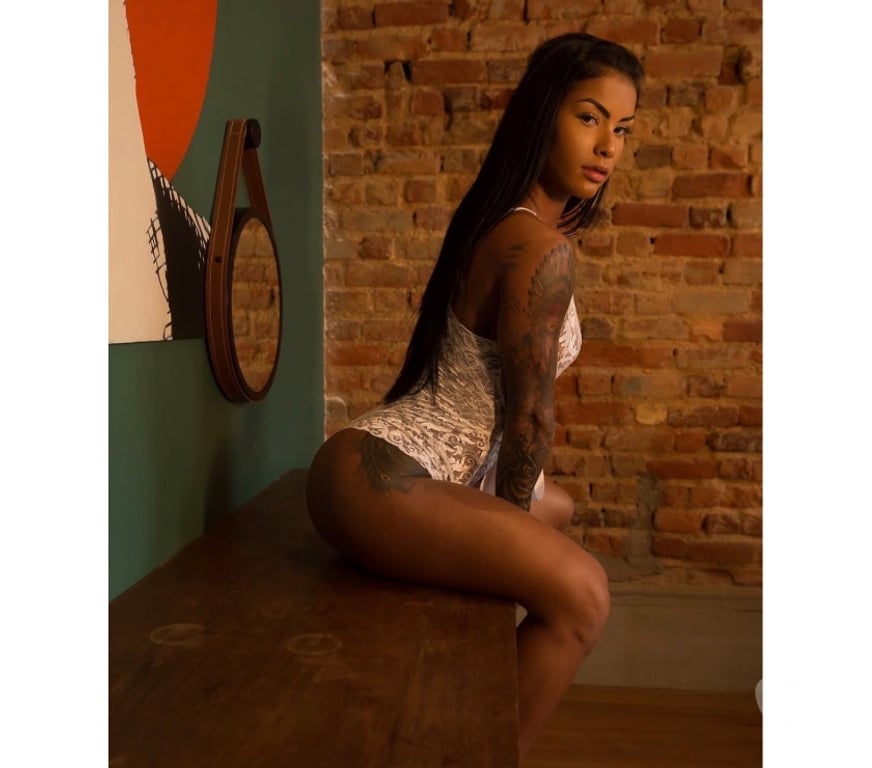 Escorts North London Palmers Green - North London - Photos for HOT BRAZILIAN 🇧🇷 IN EDMONTON N18 FROM £40 🌸🦋