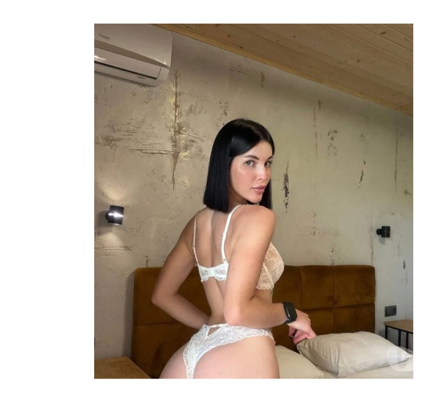 Escorts East London Redbridge - Photos for Latina Party Girl.🔥 Amanda