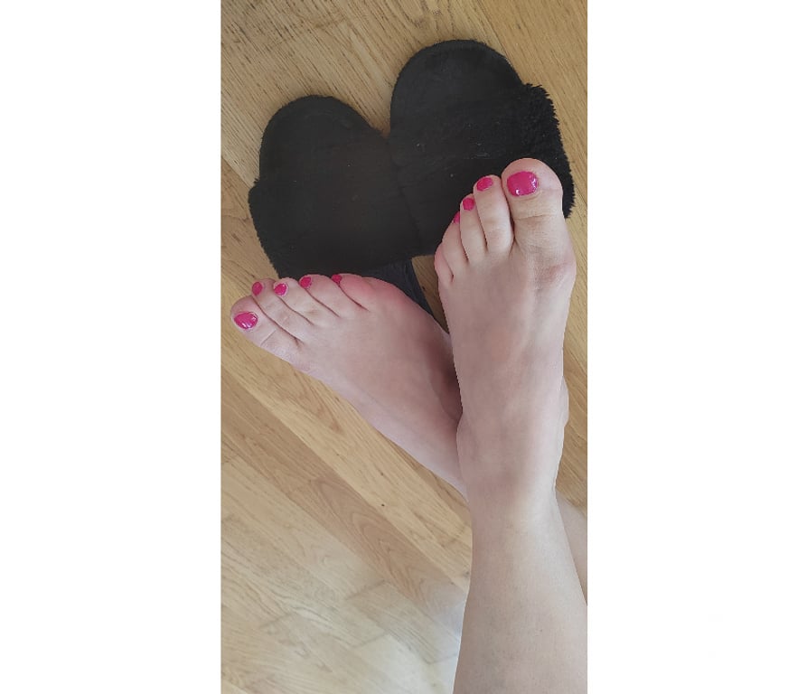 Escorts West Yorkshire Bradford - Photos for BLOND CURVY MILF xx NO RUSH xx BIG TITS xx