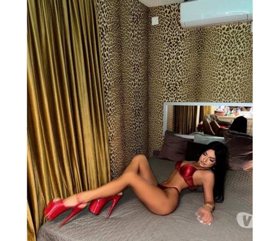 Escorts West Yorkshire Leeds - Photos for Kaliffa i come to you PARTY Blue eyes BIG ASS 🍑 beauty