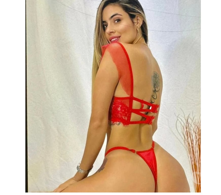 Escorts East London Redbridge - Photos for Colombian🇨🇴 Girl New in town party♥️ Mia💯