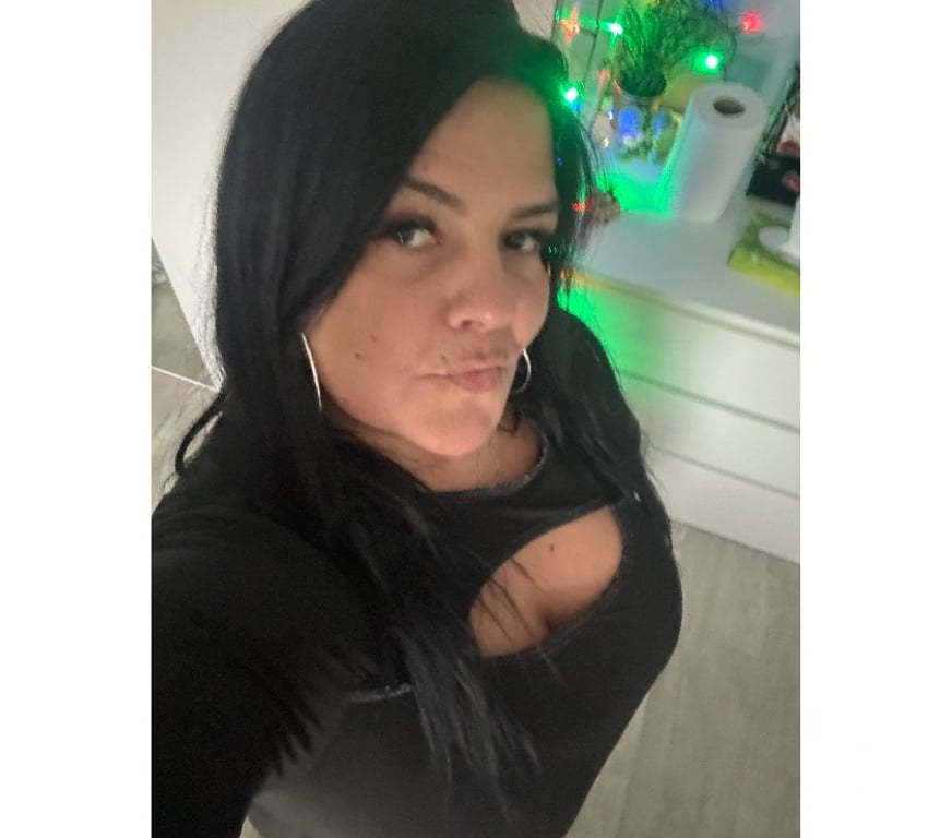 Escorts North West London Harrow - Photos for Milf Michelle😘😘😘❤️❤️