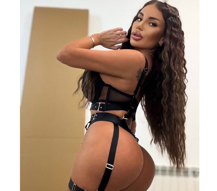 Escorts West London Hillingdon - Photos for 🔥GIRL GFE PARTY 🎉