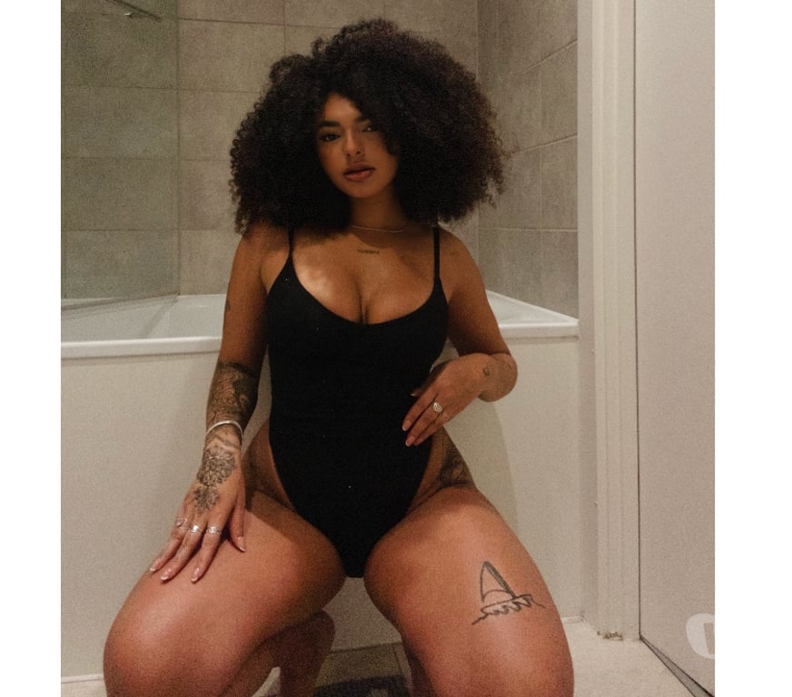 Escorts Dorset Bournemouth, Christchurch and Poole - Photos for Sun 🇧🇷 Big Ass 🍑Naughty girl 😛 Available Now