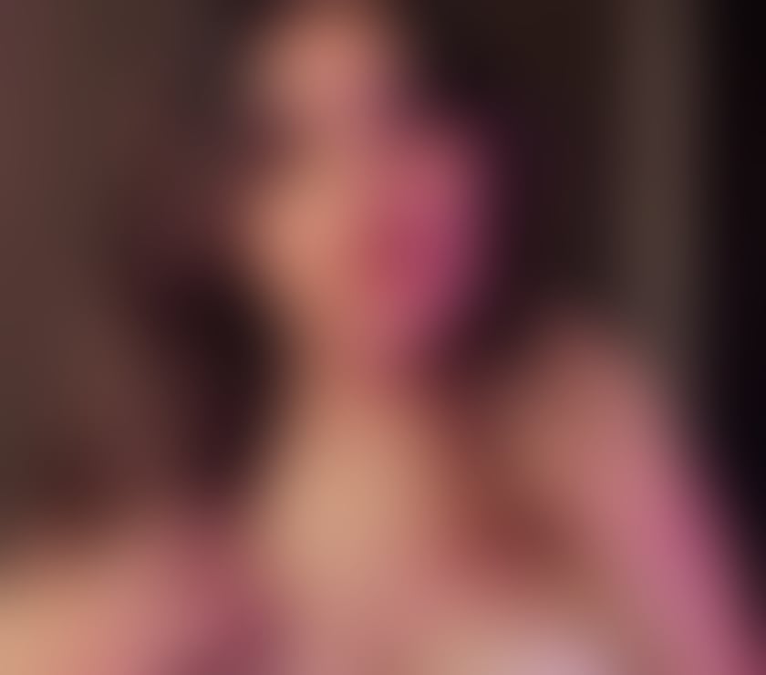 Escorts South Yorkshire Sheffield - Photos for Indian College Girl – Private Relaxing Massage .