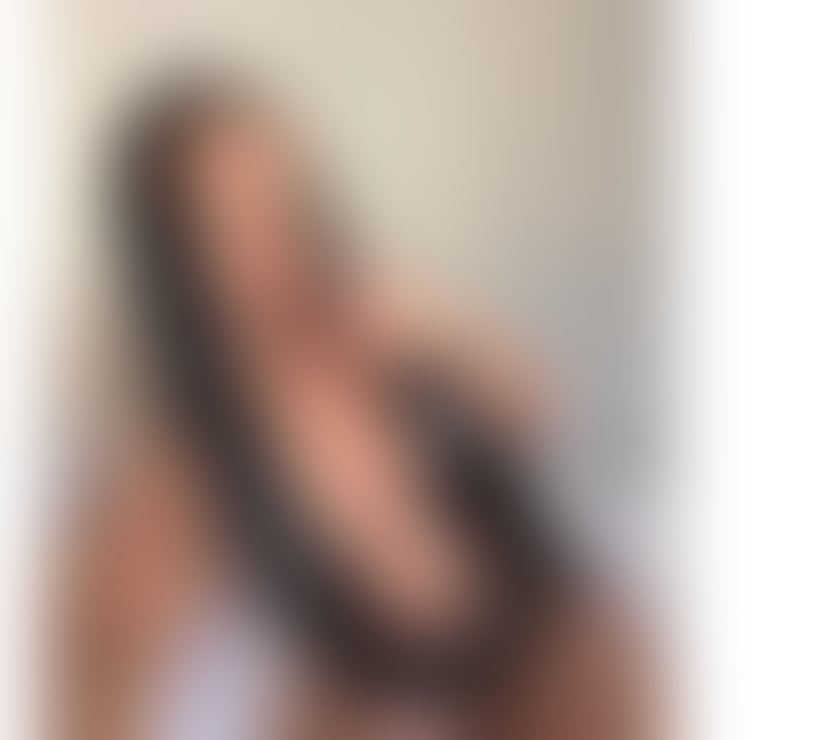 Escorts Hertfordshire North Hertfordshire - Photos for Hi new only outcall I'm karina party
