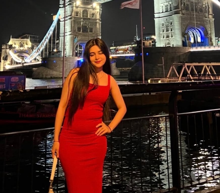 Escorts West London Hounslow - Photos for Lovely Indian Girl | Beautiful Personality & Warm Heart
