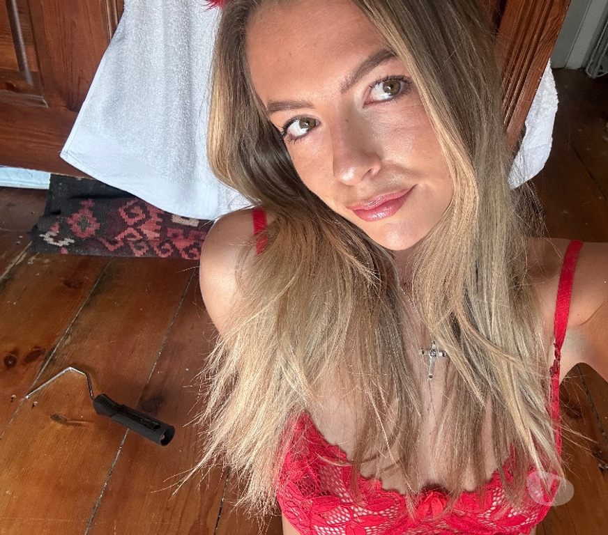 Adult Entertainment Central London London Bridge Station - Central London - Photos for Fun, friendly & flirty — private chat & exclusive content