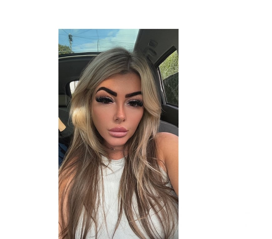 Escorts Greater Manchester Oldham - Photos for blonde doll paris