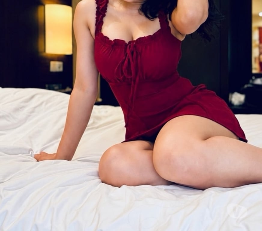 Escorts East London Havering - Photos for AVAILABLE HERE ✨️ INDIAN SWEETY 🧡 HERE FOR BEST