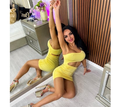 Escorts Wimbledon South West London - Photos for First time in town🥂In&outt 24h Damaris