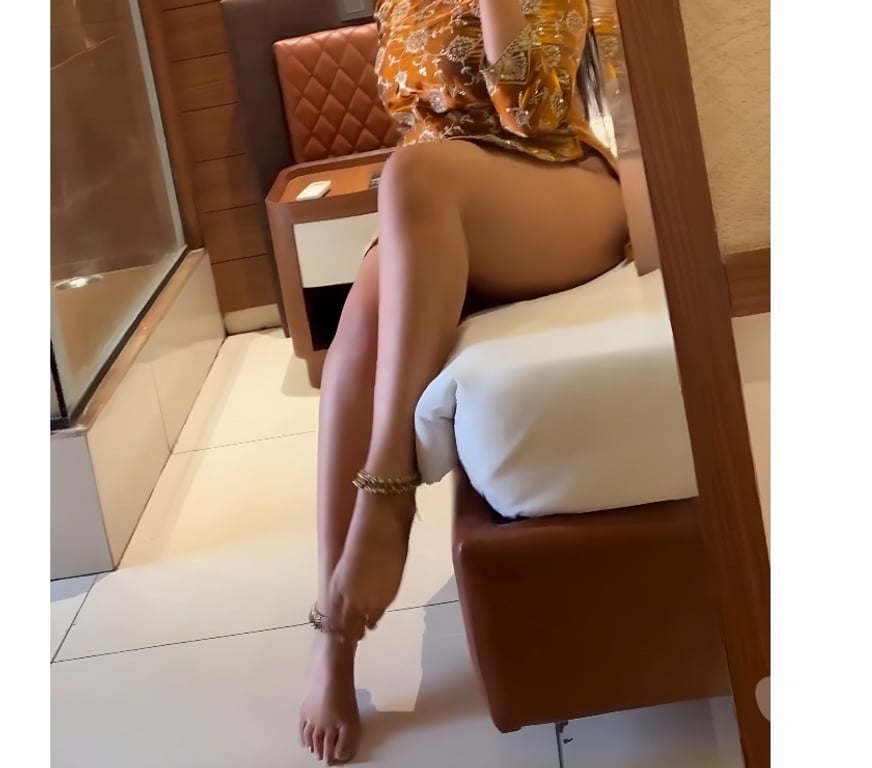 Escorts Leicestershire Leicester - Photos for Meri Jaan British indian Available 🇮🇳🇬🇧