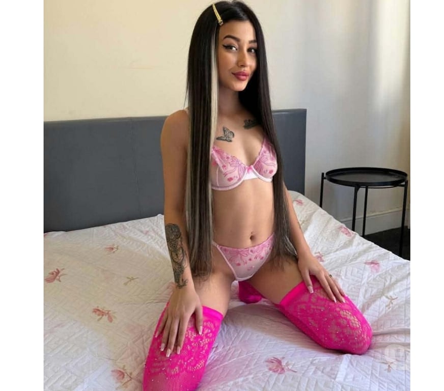 Escorts East London Leytonstone - East London - Photos for Hi im Karina im new call me😘😘