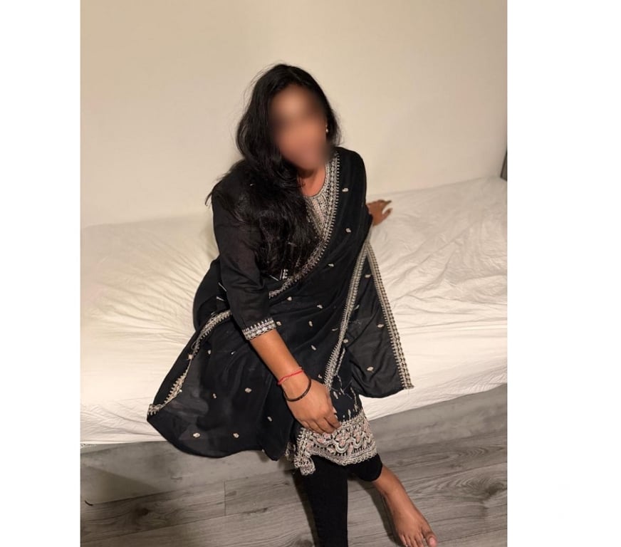 Escorts South Yorkshire Sheffield - Photos for I AM MAYURI SOUTH INDIAN GIRL NEW TO TOWN