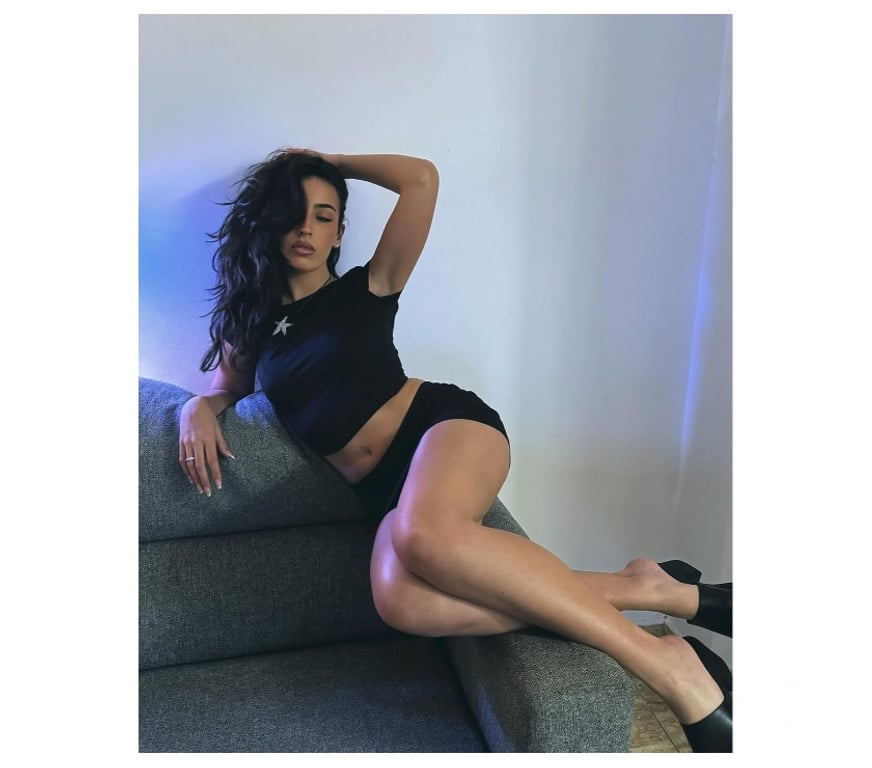Escorts Hampshire Winchester - Photos for A Touch of Elegance
