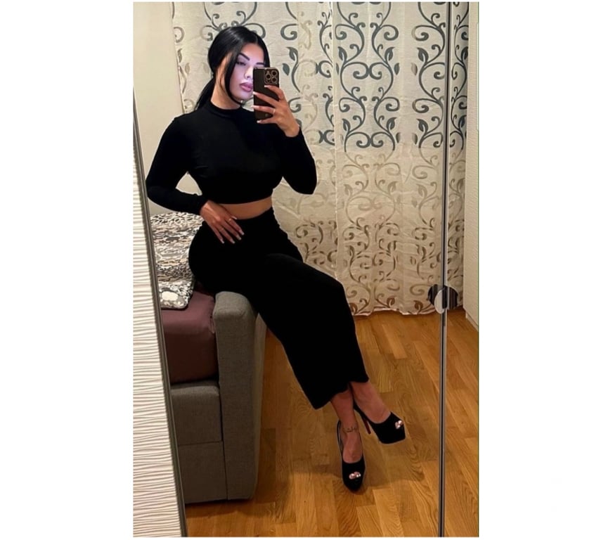 Escorts Shropshire Barnsley - Shropshire - Photos for Your Evening, Your Way