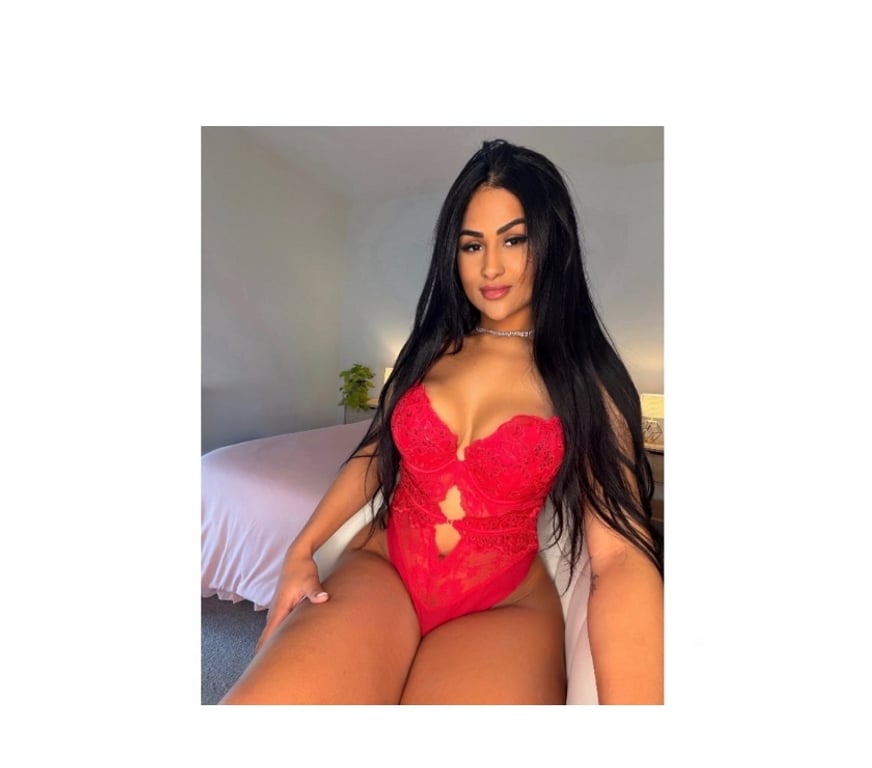 Escorts Greater Manchester Manchester - Photos for 2 queen 👸 ✨️ of lesbian 👩‍🦰 first time here