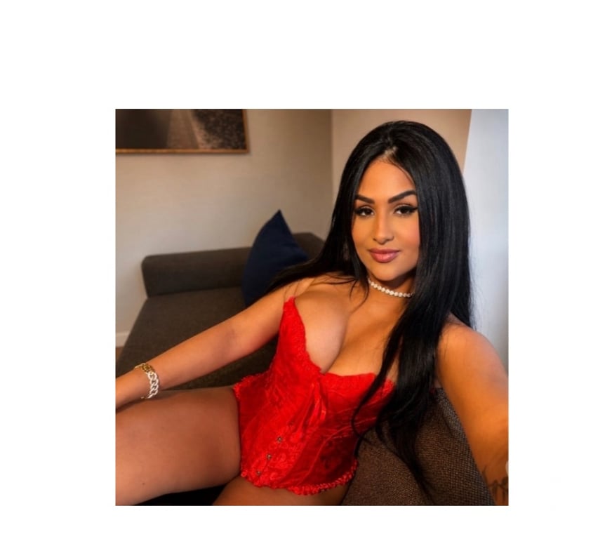 Escorts Greater Manchester Manchester - Photos for 2 queen 👸 ✨️ of lesbian 👩‍🦰 first time here