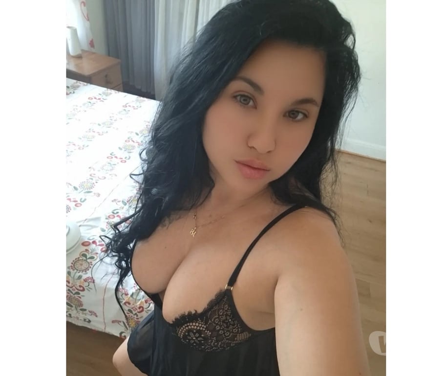 Escorts Merseyside Knowsley - Photos for Brunette in town 🥰 best service 🥰Real💯
