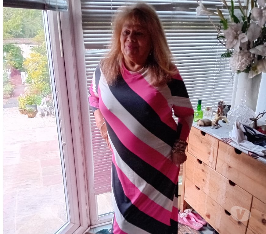 Escorts South West London Richmond upon Thames - Photos for BRITISH BLONDE MATURE BOMBSHELL KIMI😍😘