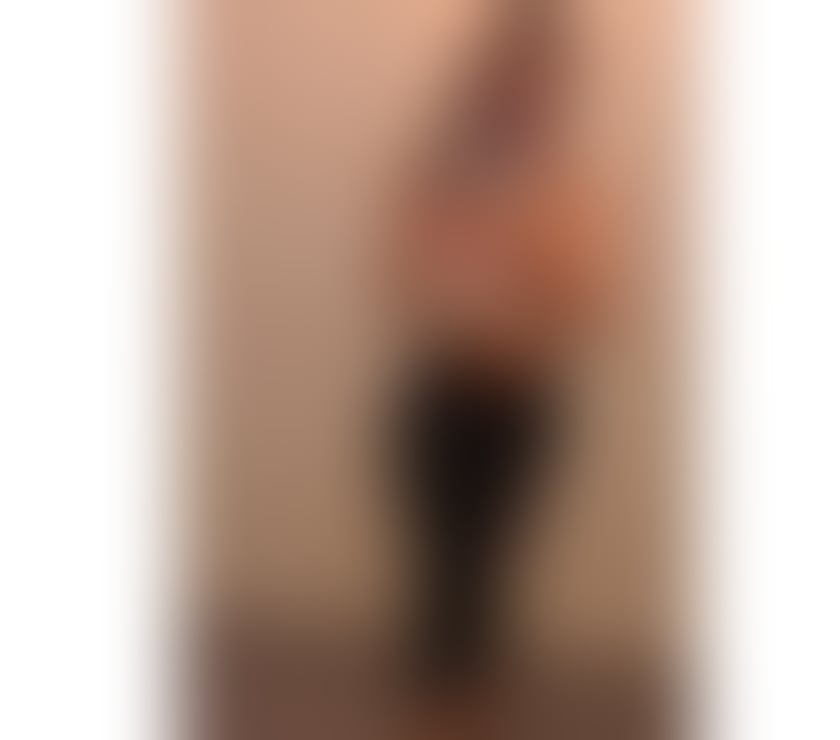 Escorts West Yorkshire Leeds - Photos for Kim party girl o.w.o kissing Cim only one week