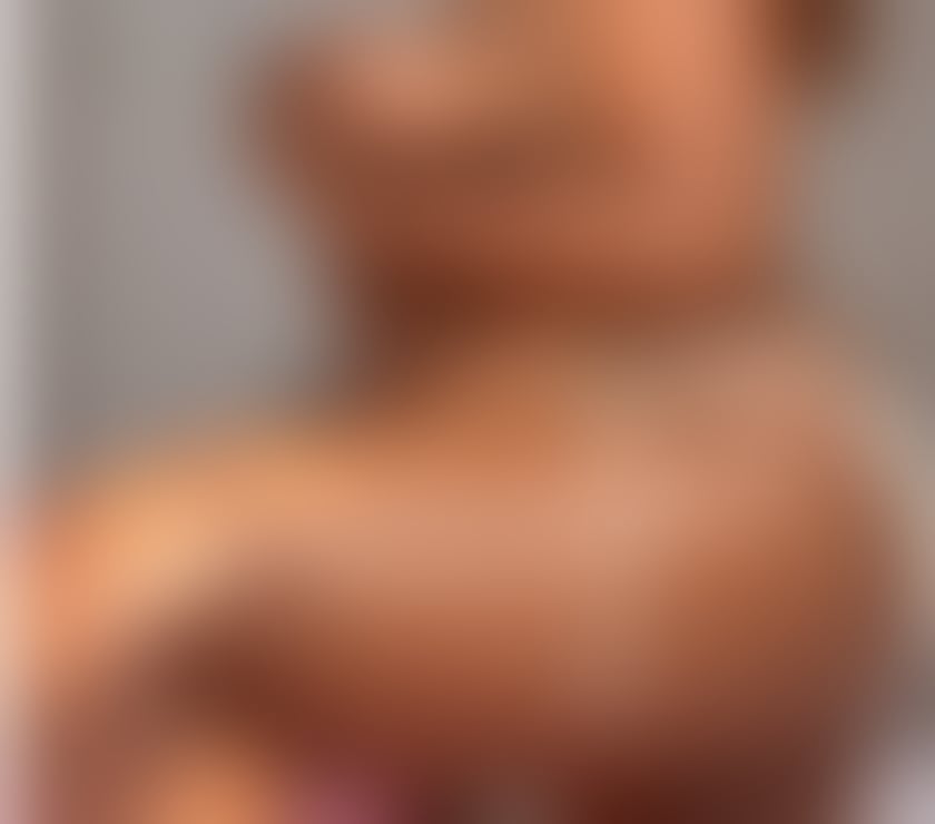 Mayfair - Central London — Escort services- here to carter for your needs