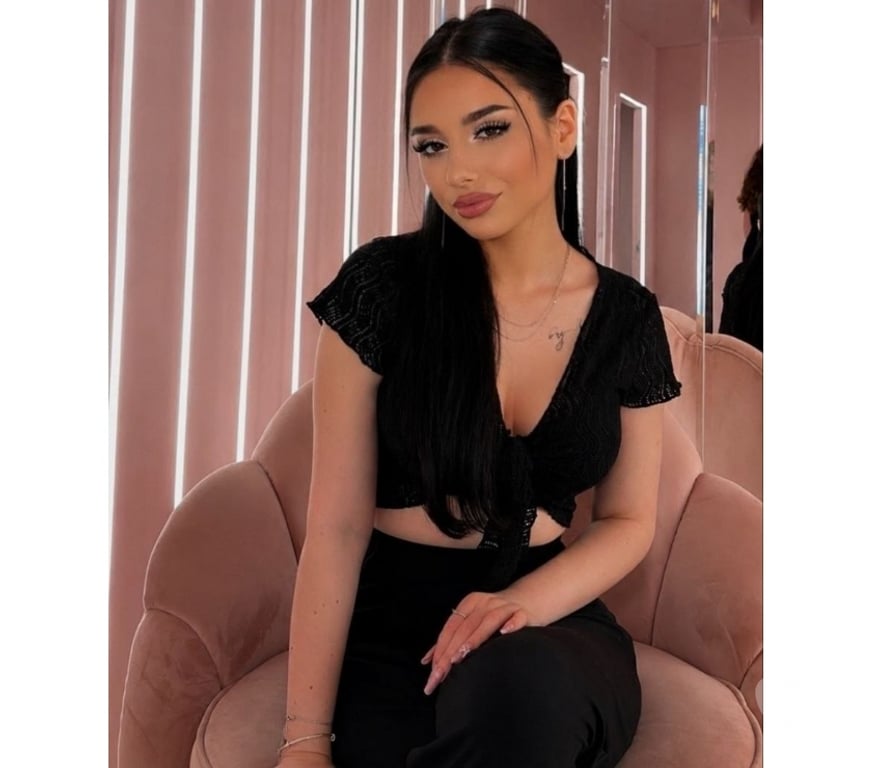 Escorts Hampshire Winchester - Photos for Sofia — Elegant, Warm & Discreet