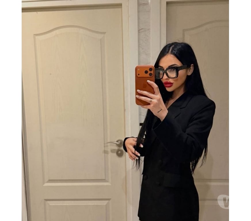 Escorts Surrey Guildford - Photos for Natalia — Beautifully Natural
