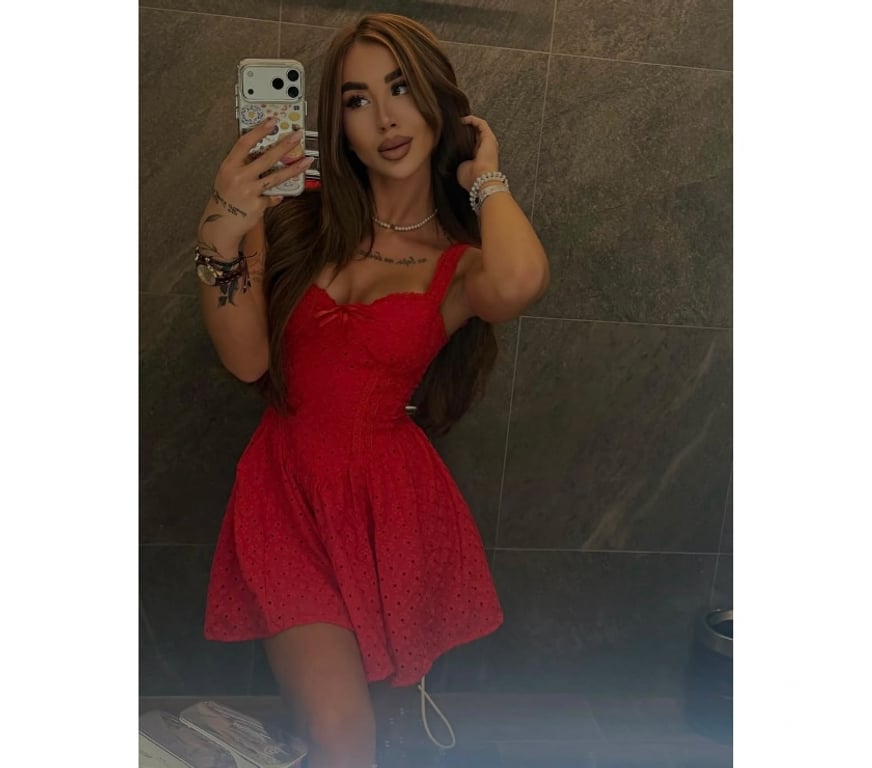 Escorts Somerset Bath and North East Somerset - Photos for Mia — Smile, Style & Personality