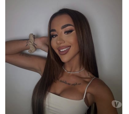 Escorts Bath Bath and North East Somerset - Photos for Mia — Smile, Style & Personality