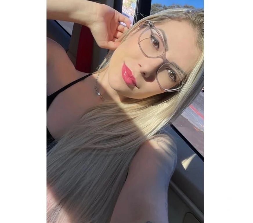 Escorts Greater Manchester Wigan - Photos for HI GUYS🔥I’M BRAZILIAN PARTY GIRL COME 🇧🇷🫦