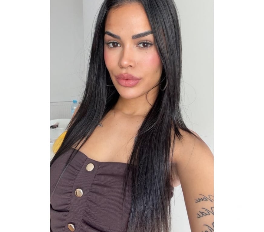 Escorts West Midlands Birmingham - Photos for Alice brazilian 🇧🇷🇧🇷🇧🇷🇧🇷😈