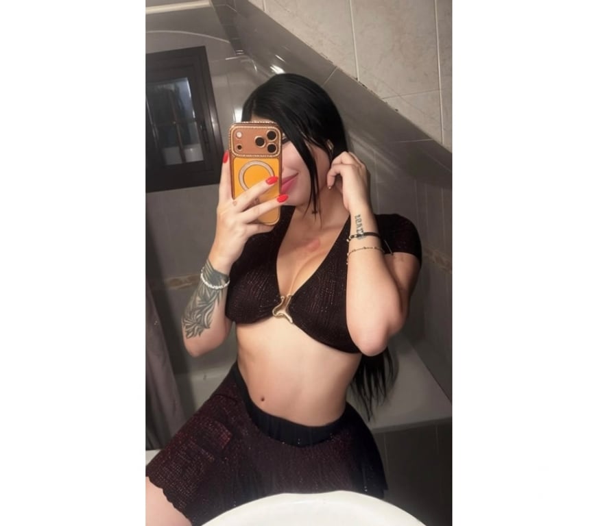 Escorts Lancashire Blackpool - Photos for Valeria — Elegant & Naturally Confident