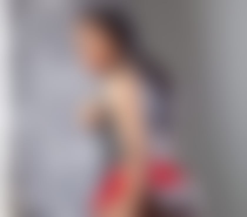 Escorts Hampshire Rushmoor - Photos for Naughty Colombian transsexual completes huge endowment