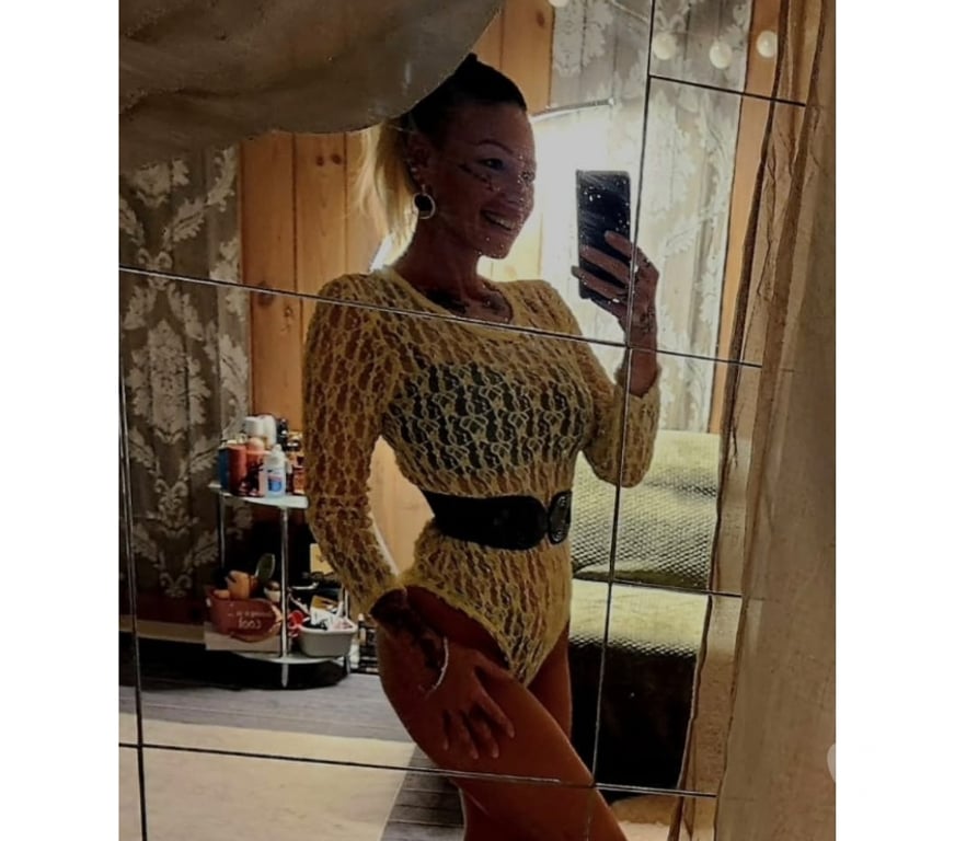 Escorts West Lothian Livingston - West Lothian - Photos for Anca — Simple Elegance & Class