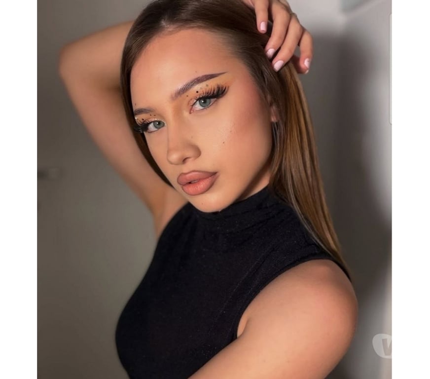 Escorts Devon Exeter - Photos for Valentina — Feminine, Elegant & Memorable