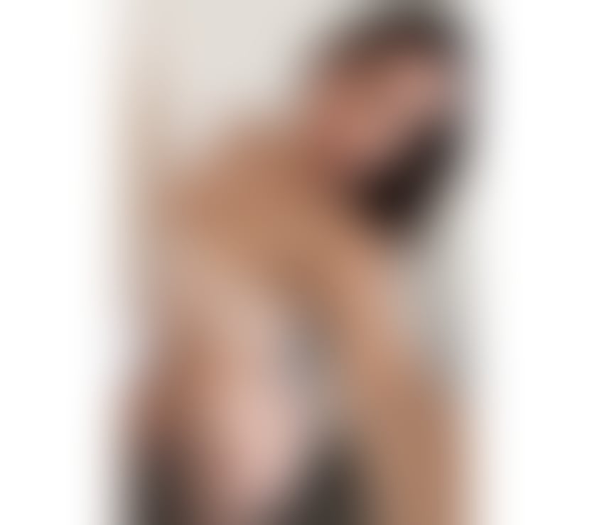 Escorts Surrey Elmbridge - Photos for Liz is back in town 🇧🇷🍾❤️