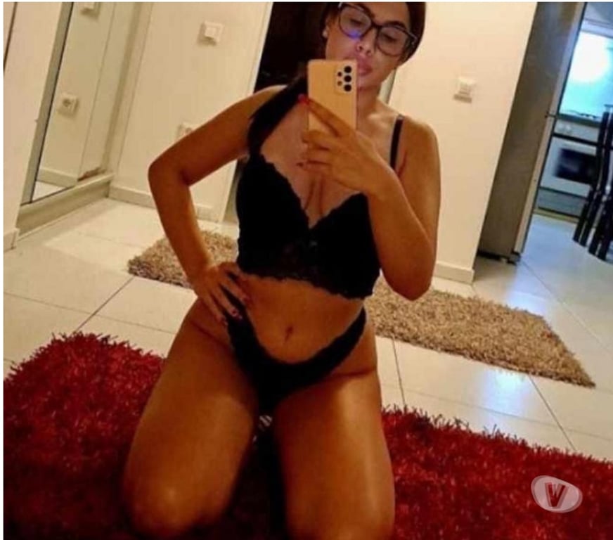 Escorts Aberdeen Dyce - Aberdeen - Photos for KRYSS PARTY GIRL HOTT SEXY PAY ON ARRIVAL