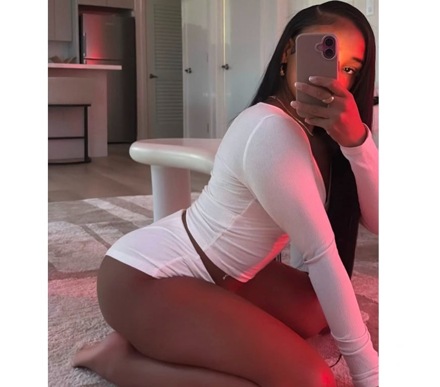 Escorts Highland Inverness - Highland - Photos for LAYLA 🥂🧡 AVAILABLE- NEW IN TOWN 🧡🥂