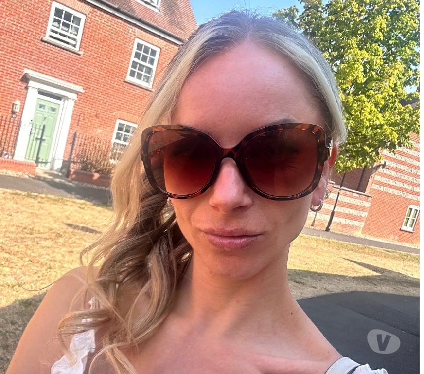 Adult Entertainment Central London London Bridge Station - Central London - Photos for Hot office milf 07469610066